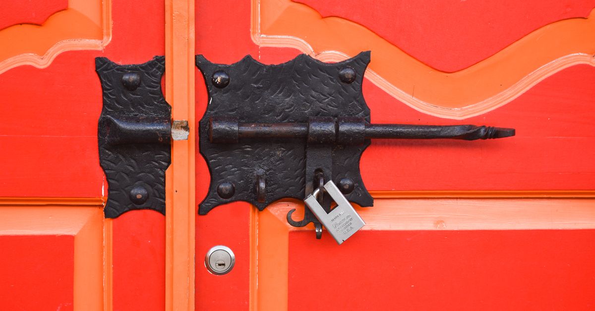 locksmith service technician — Pro Melville Locksmiths