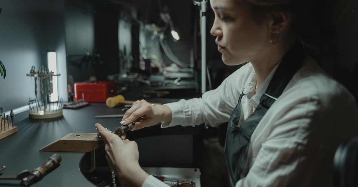 key maker professional — Pro Melville Locksmiths